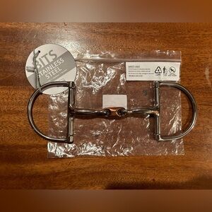 5” D ring bit with copper lozenge. Brand new